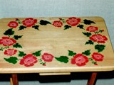 floral-border-tray-table