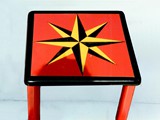 red-square-star-table